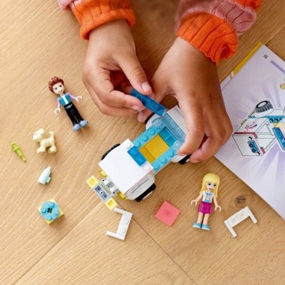 Zestaw Prezent Klocki LEGO Friends 41694 Karetka Kliniki Piesek 4+ Torba
