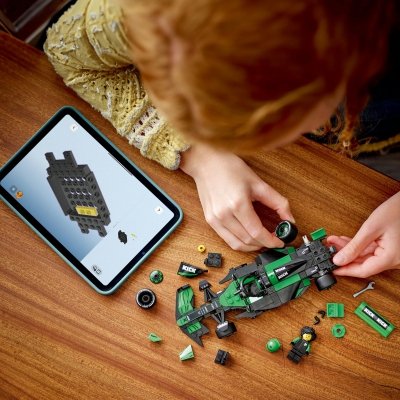 Zestaw Prezent LEGO Speed 77247 Bolid F1 KICK Sauber Team Klocki 10+ Torba