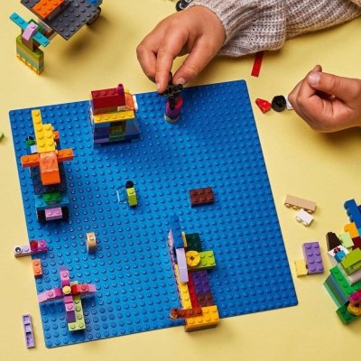 Zestaw Prezent LEGO Classic 11025 Niebieska Płytka Konstrukcyjna 4+ Torba