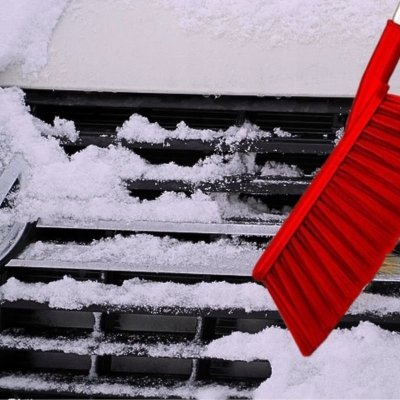 szczotka do odśnieżania auta