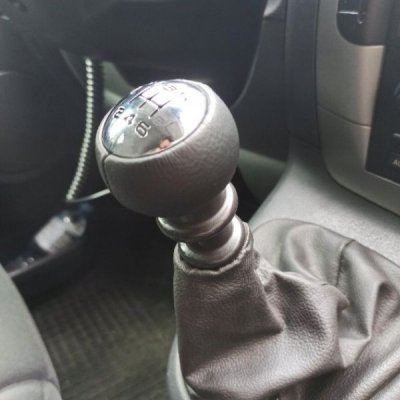 Gałka zmiany biegów peugeot/citroen