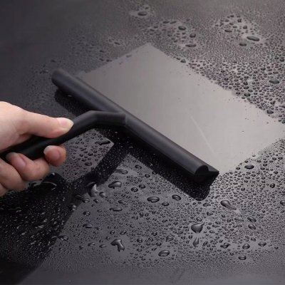 Ściągaczka do szyb wody z uchwytem czarna