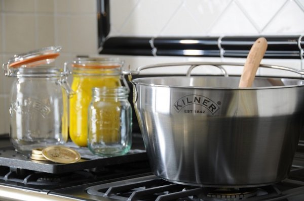 Kilner Garnek do dżemów i powideł ze stali nierdzew.