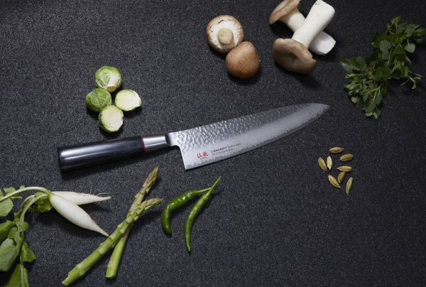 Nóż kuchenny Suncraft SENZO CLASSIC Chef 200 mm