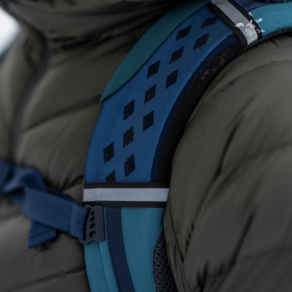 Plecak Alpinus Woodpecker 70, granatowo-zielony