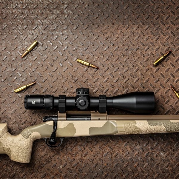 Luneta celownicza Vortex Venom 5-25x56 FFP 34 mm AO EBR-7C MOA/MRAD