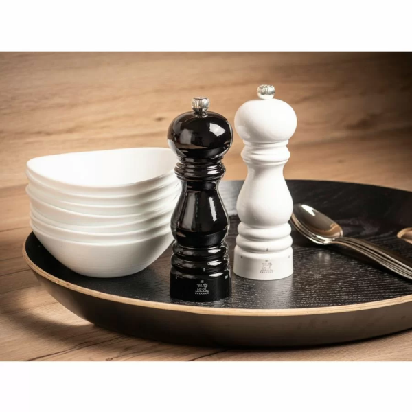 PARIS Młynek o soli 18 cm, czarny lakier, u-select