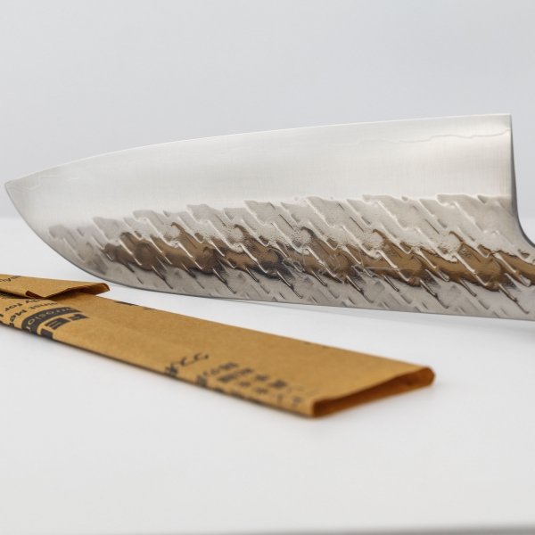 Takeshi Saji STRIX Nóż Santoku 18 cm