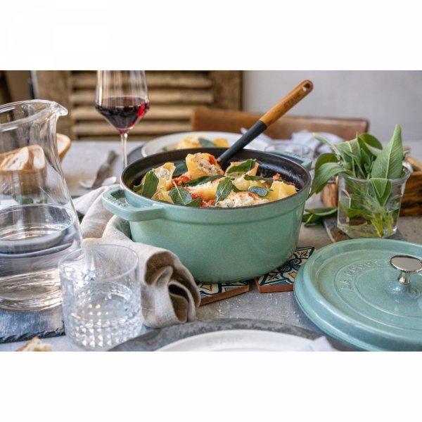 Garnek żeliwny Okrągły 2.2l Miętowy La Cocotte Staub