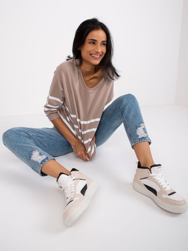 Bluzka-RV-BZ-7556.68-ciemny bezowy rozmiar - L/XL