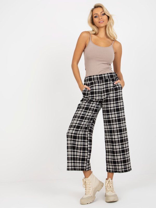 Spodnie-LK-SP-509097-2.35P-czarny rozmiar - 40
