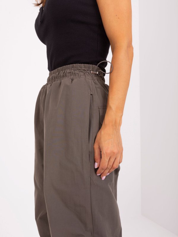 Spodnie-TW-SP-OB056.86P-khaki rozmiar - XL