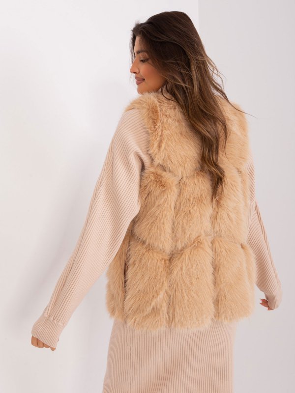 Kamizelka-AT-KZ-2375.00P-camelowy rozmiar - M/L