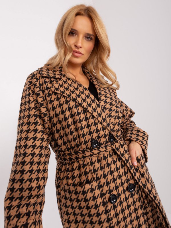 Płaszcz-LK-PL-509407.96P-camelowy rozmiar - S/M