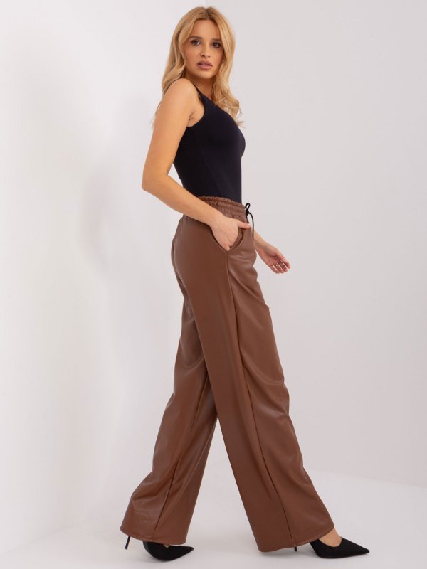 Spodnie-LK-SP-509453.47-brązowy rozmiar - L/XL