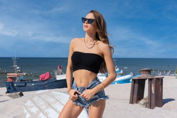 Bluzka Sommertop Black rozmiar - S/M