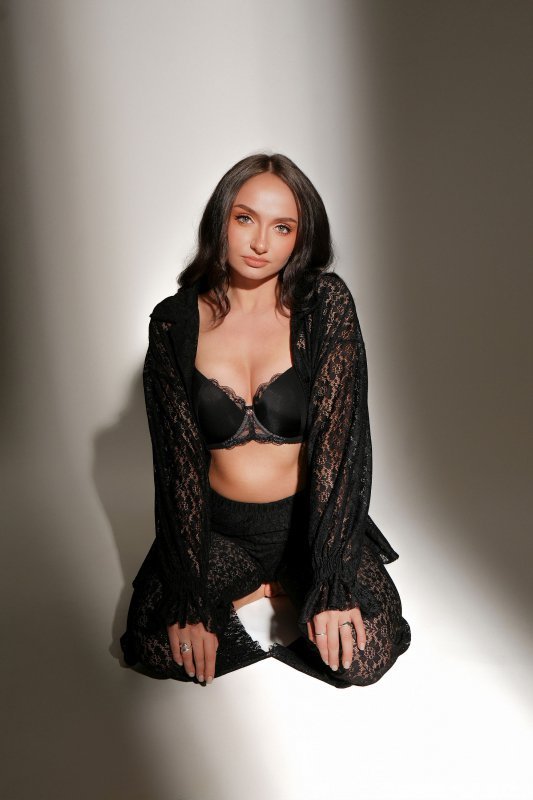 Ava Figi brazyliany 2256/B czarne