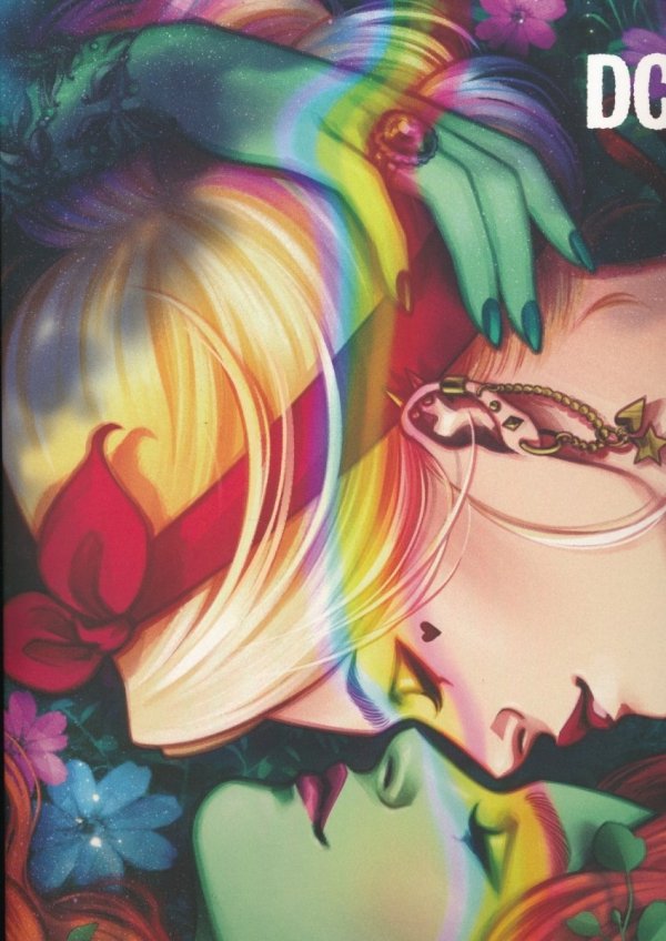 DC POSTER PORTFOLIO DC PRIDE TP [9781779515407]
