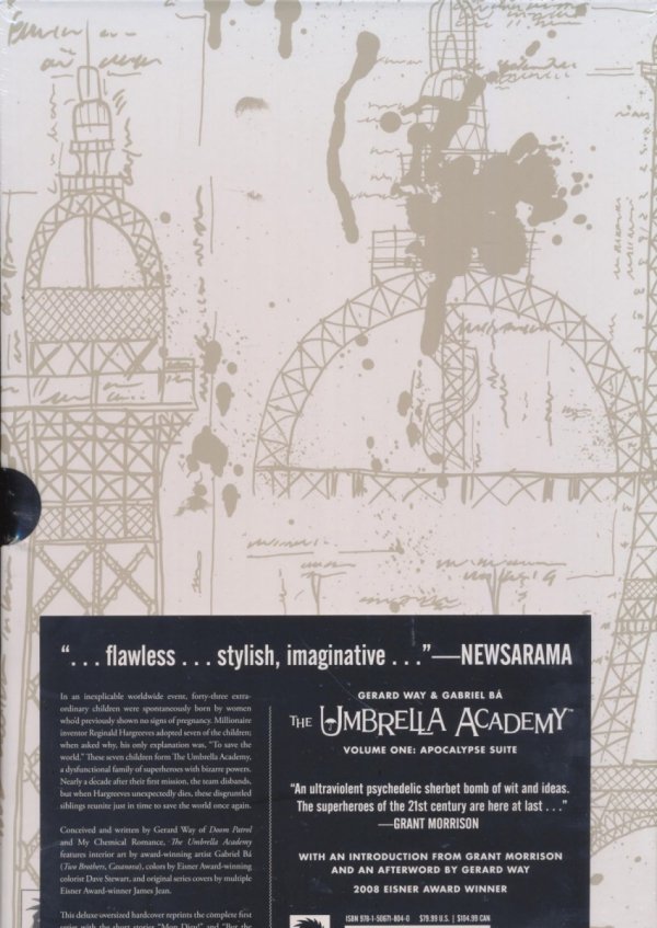 UMBRELLA ACADEMY DELUXE EDITION VOL 01 APOCALYPSE HC [9781506718040]
