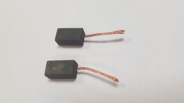 Szczotki węglowe SC33 wym.6,2x8x13