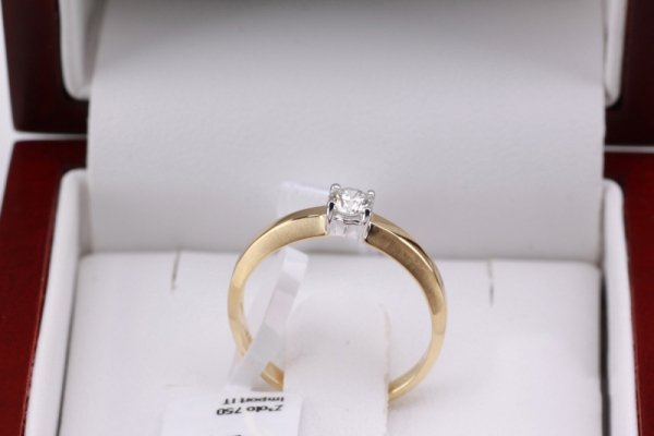 Pierścionek Złoto Diament PXD1827