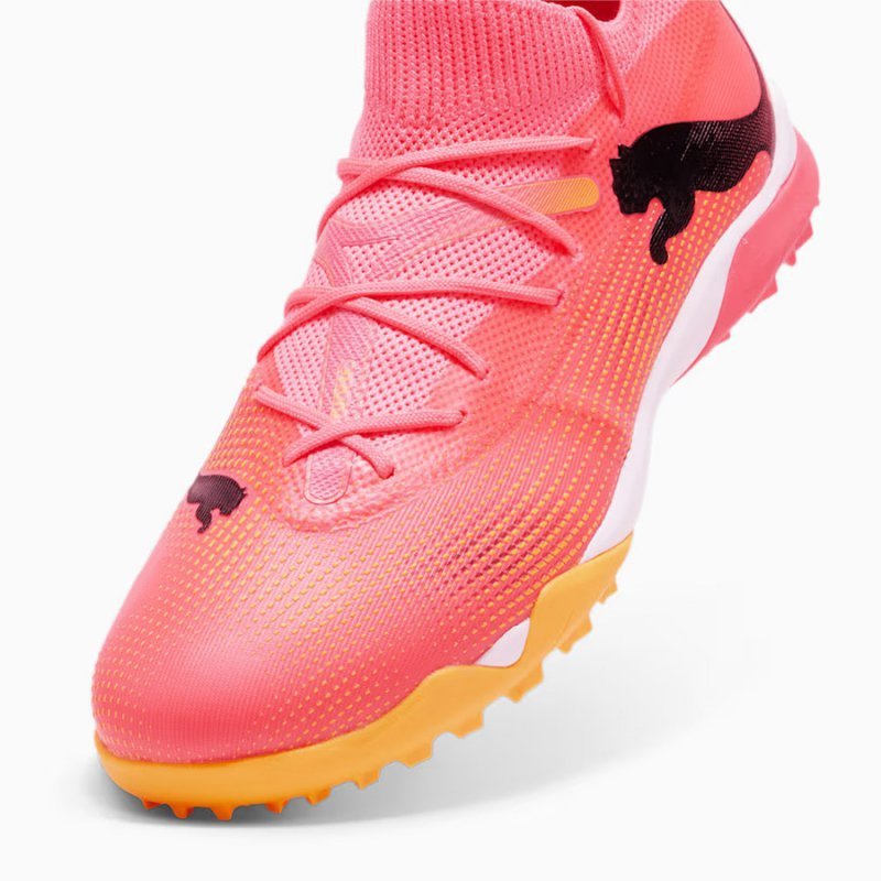 Buty Puma Future 7 Match TT 107720-03 różowy 44 1/2