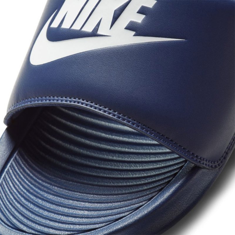 Klapki Nike Victori One CN9675 401 44 granatowy