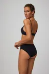 YSABEL MORA Figi 19651
