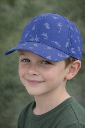 NOVITI CZAPKA Z DASZKIEM CD137