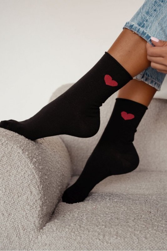 MILENA Skarpetki damskie bezuciskowe Serce 0200.204