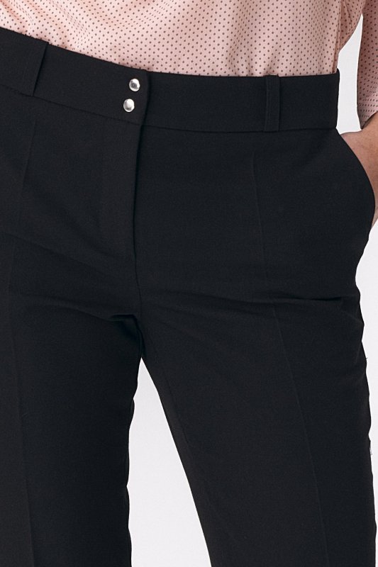 Nife Czarne spodnie zapinane na napy - SD37