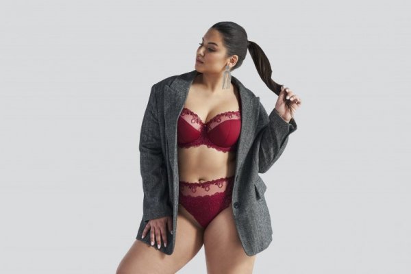 AVA FIGI AV 1030 RUBY