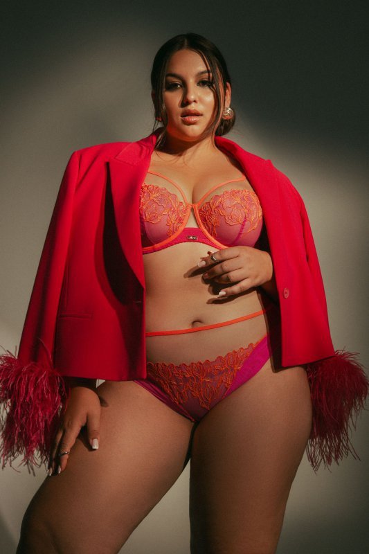 Ava Biustonosz Flamingo 2162 glowing