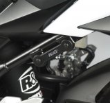 Zaślepka Podnóżka Lewa RG Racing Suzuki Gsr750 11-/Gsx-S750 17-/Gsx250R 17- 