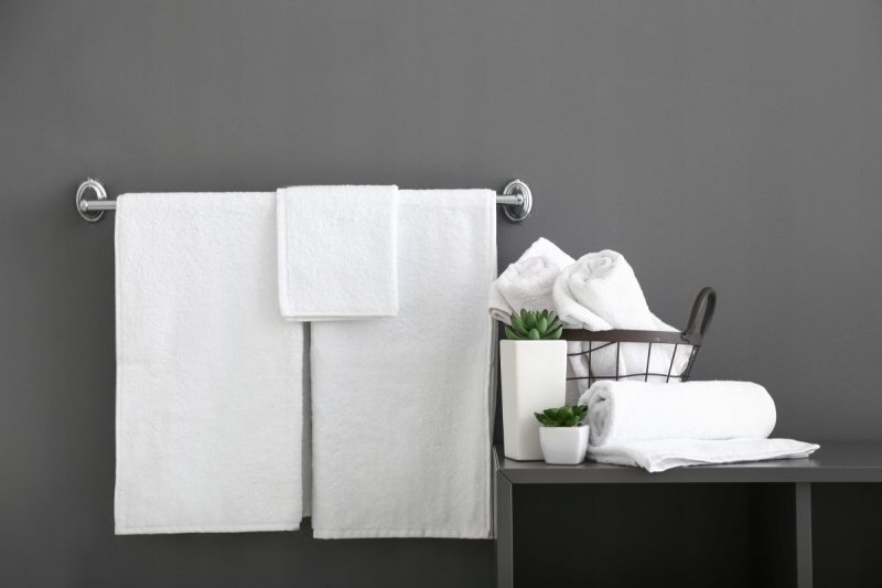 RĘCZNIK HOTELOWY FROTTE 50X100 cm 500G RIMINI