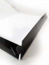 teczka standard ekonomiczna z gumką, 338 x 479 mm, druk pełnokolorowy 4+0, foliowana mat, kreda 350 g, 25 sztuk