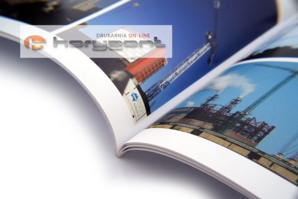 katalog A4, druk pełnokolorowy obustronny 4+4, na papierze kredowym, okładka - kreda 300 g + środki 170 g, 8 str., 250 sztuk