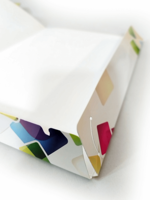 teczka Eko / Kraft, druk pełnokolorowy jednostronny 4+0, papier ekologiczny Materica Kraft 250 g lub Krafliner 300 g 500 sztuk