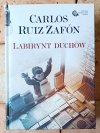 Carlos Ruiz Zafon Cykl Cmentarz Zapomnianych Książek Cień wiatru  - okładka