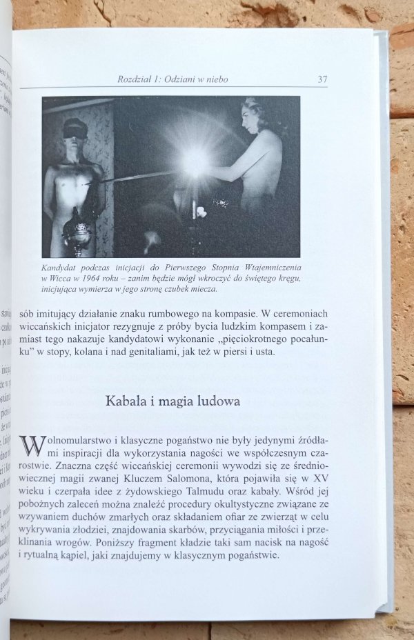 Philip Carr Gomm - Historia nagości