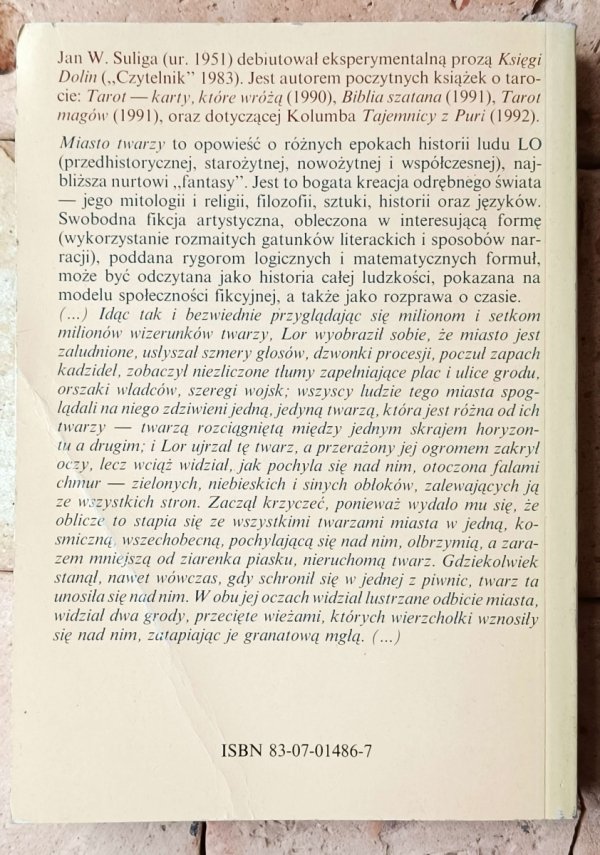 Jan Witold Suliga - Miasto twarzy - okładka