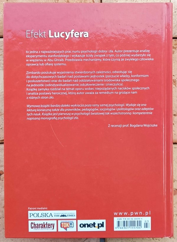 Philip Zimbardo Efekt Lucyfera. Dlaczego dobrzy ludzie czynią zło? - okladka