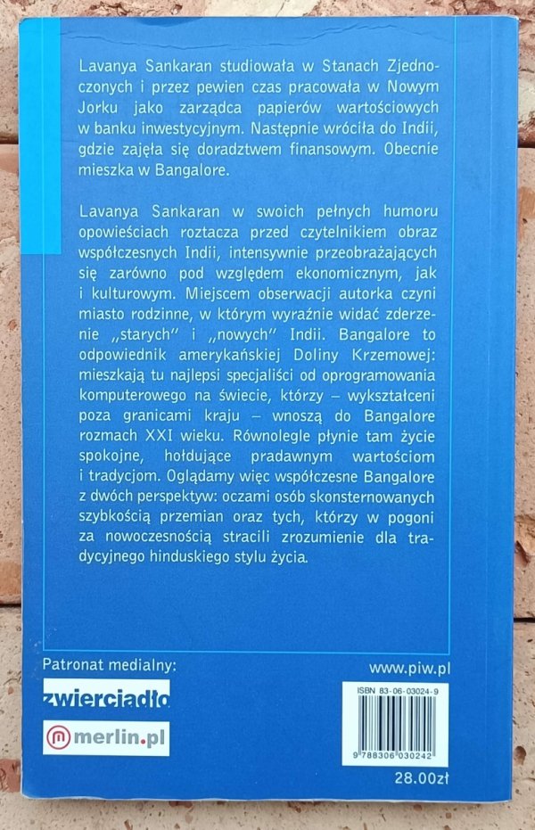 Lavanya Sankaran Czerwony dywan. Opowieści z Bangalore  - okładka