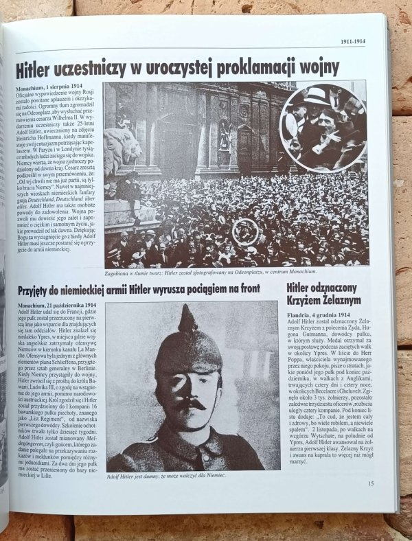 Christopher Dobson - Adolf Hitler