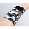 Materiałowa opaska armband na ramię do biegania fitness moro niebieski