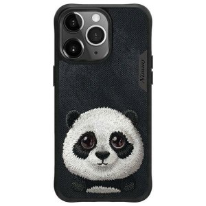 Nimmy etui iPhone 15 Pro Max 6.7        czarny/black Big Eyed Pet 2.0 Panda
