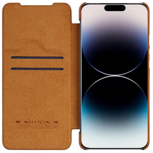 Nillkin Qin Leather Pro Case etui iPhone 14 Pro osłona na aparat kabura pokrowiec obudowa z klapką brązowy