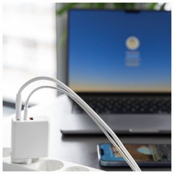Ładowarka sieciowa 4smarts Flex 65W      2xUSB-C + 1xUSB-A biały