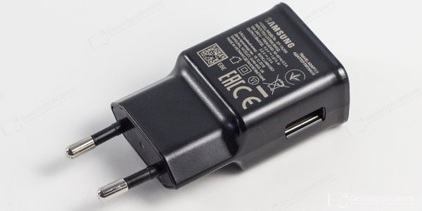 SAMSUNG - ORYGINALNA ŁADOWARKA SIECIOWA 2A FAST CHARGE EP-TA200EBE z kablem USB-C EP-DG970CWE 1m - Galaxy S10 S10E S10+ , A20E (czarna)
