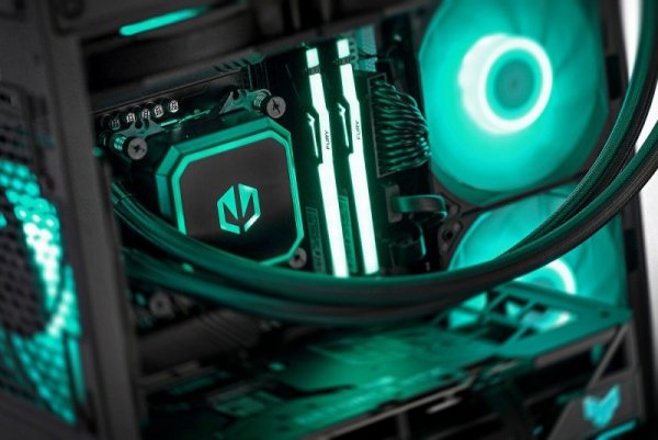 Komputer gamingowy Actina View 7900 32GB 1TB RX9070XT 750W no OS